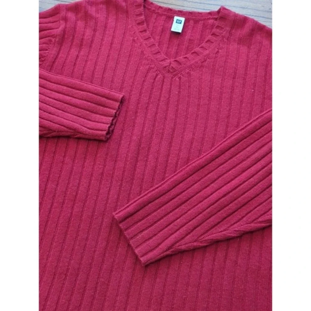 GAP Men's 100% Lambswool Red V Neck Ribbed Knit Sweater Fisherman Cabincore XL